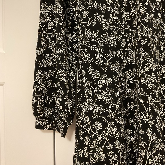 H&M Jersey Dress - Picture 2 of 3